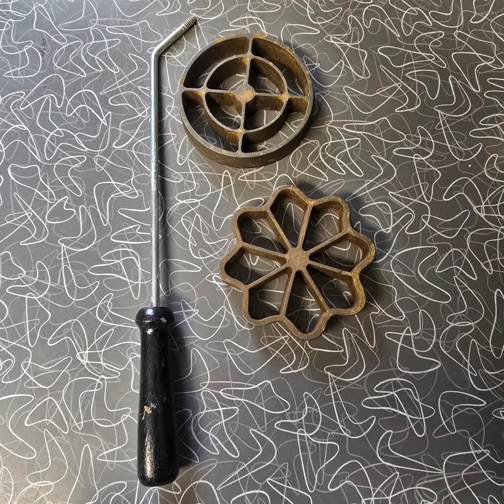 Unbranded Rosette Iron Cookie Mold Set of 2 Silver‎ Vintage Baking